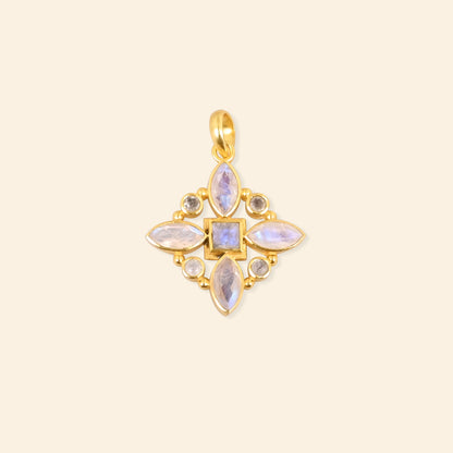 Delphi's Echo Pendant