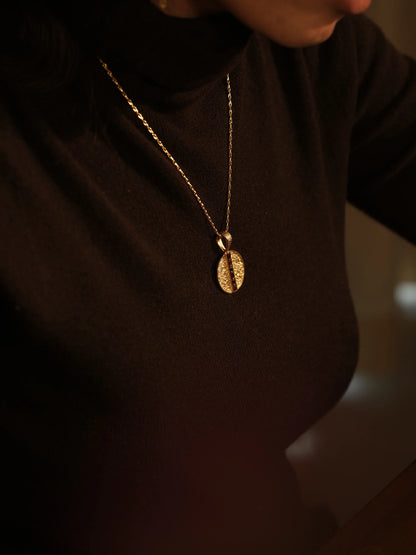 Sun Traces Necklace